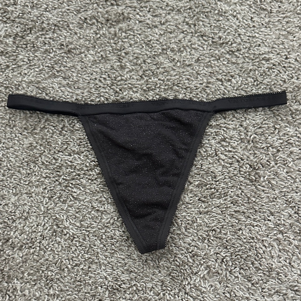 2010 Victoria’s Secret Dark Gray V-String Panty